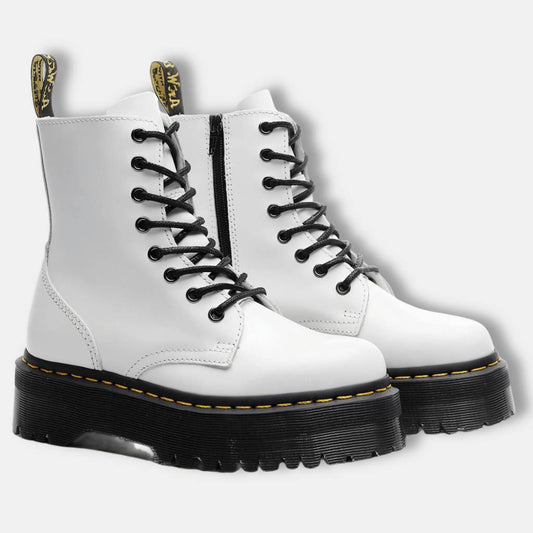 Trendy Ankle Boots - Chic and Comfy - OutfitLondon