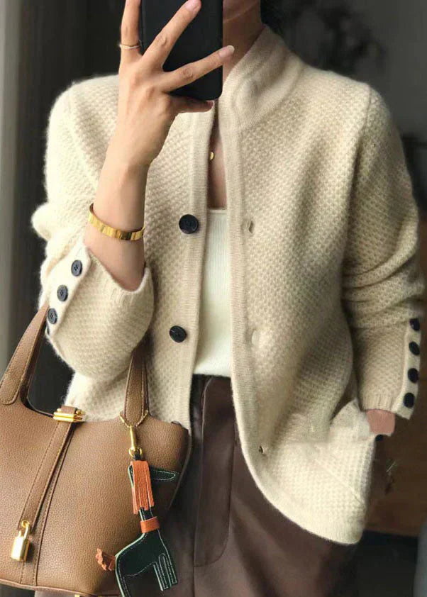 Cozy Lightweight Ladies Cardigan - OutfitLondon
