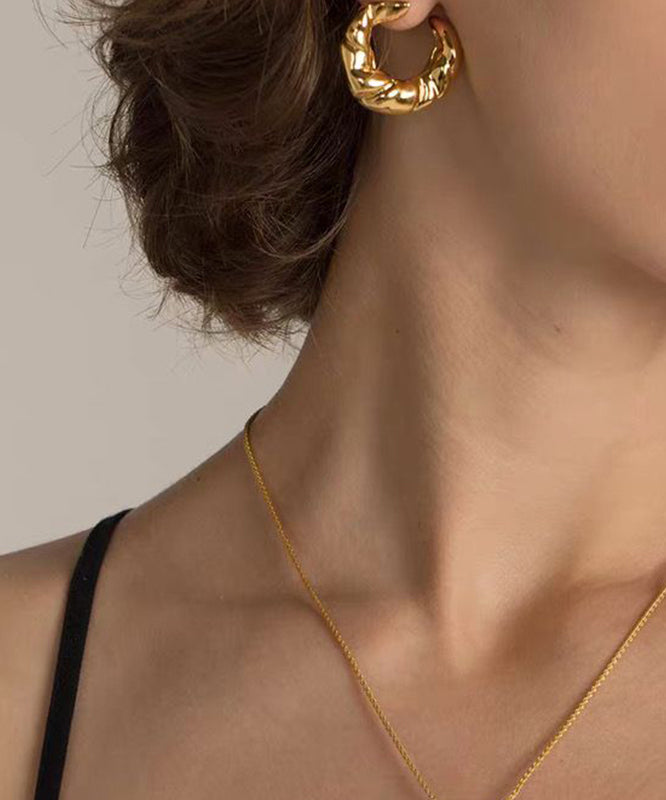 Women's Gold Hoop Earrings Asymmetric Chic - OutfitLondon
