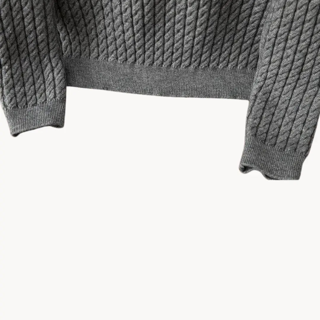 Thick Crew Neck Knit Sweater with Ribbed Cuff