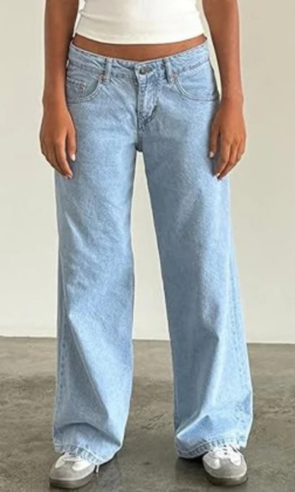 Comfortable Low Rise Stretch Jeans