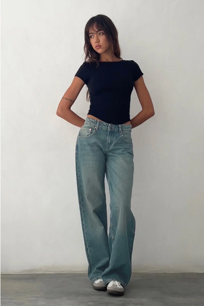 Comfortable Low Rise Stretch Jeans