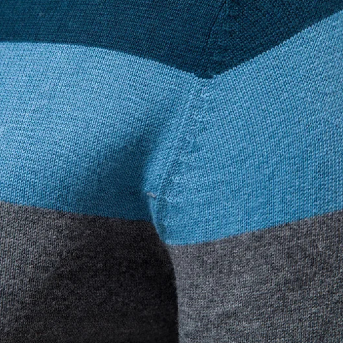 Men's Gradient Stripe Pullover Sweater