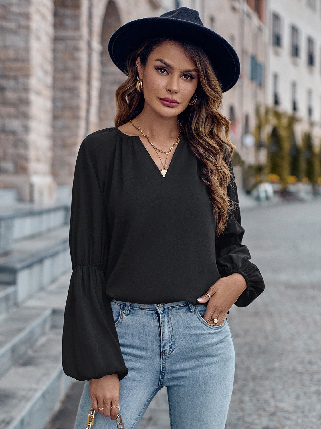 Comfortable V Neck Relaxed Fit Women's Top - OutfitLondon