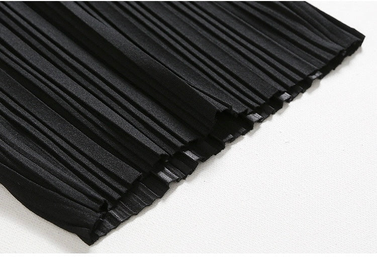 Comfortable Loose Fit Pleated Trousers
