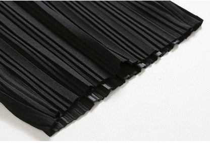 Comfortable Loose Fit Pleated Trousers
