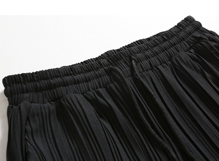 Comfortable Loose Fit Pleated Trousers