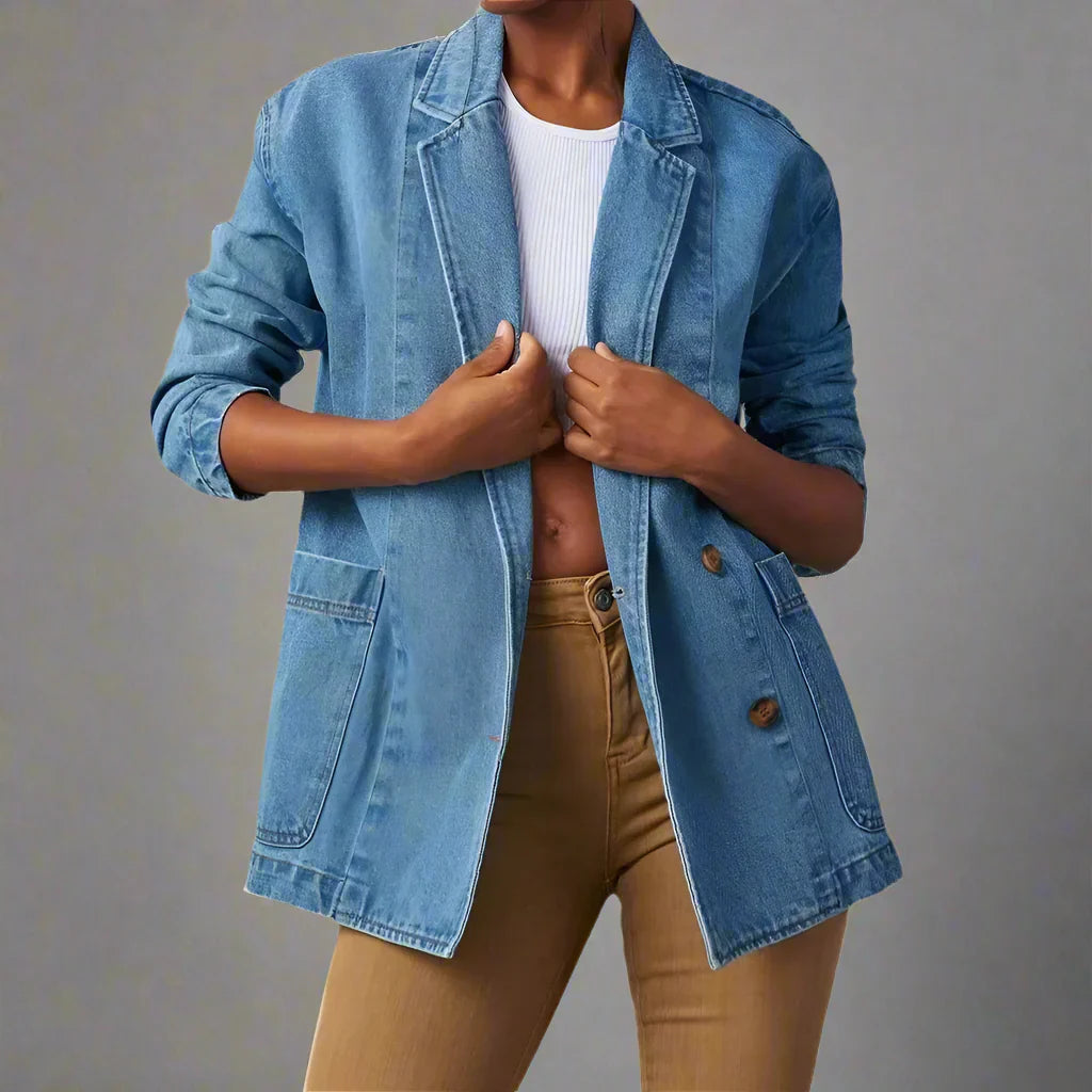 Timeless Tailored Ladies Jacket with Pockets
