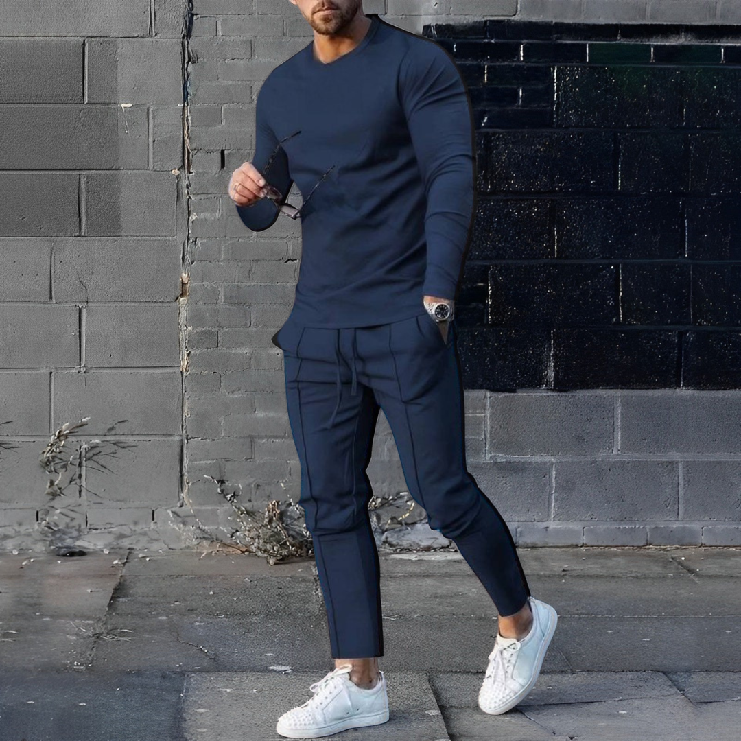 Relaxed Fit 2-Piece Mens Training Suit