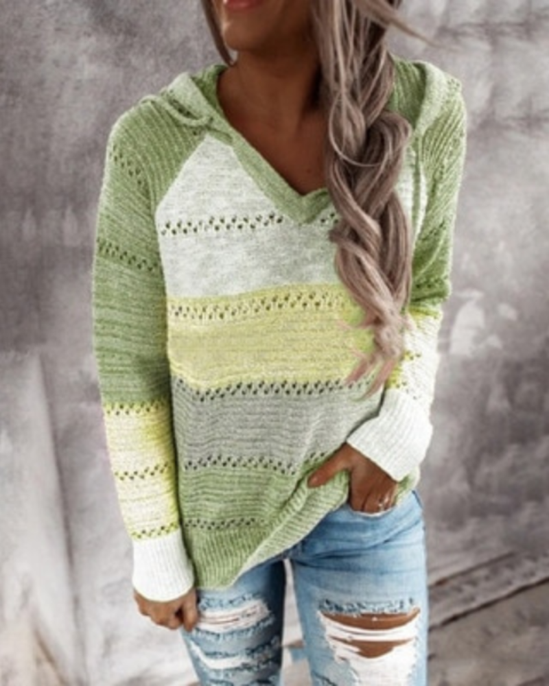 Warm Women's Cable Knit Hoodie Sweater
