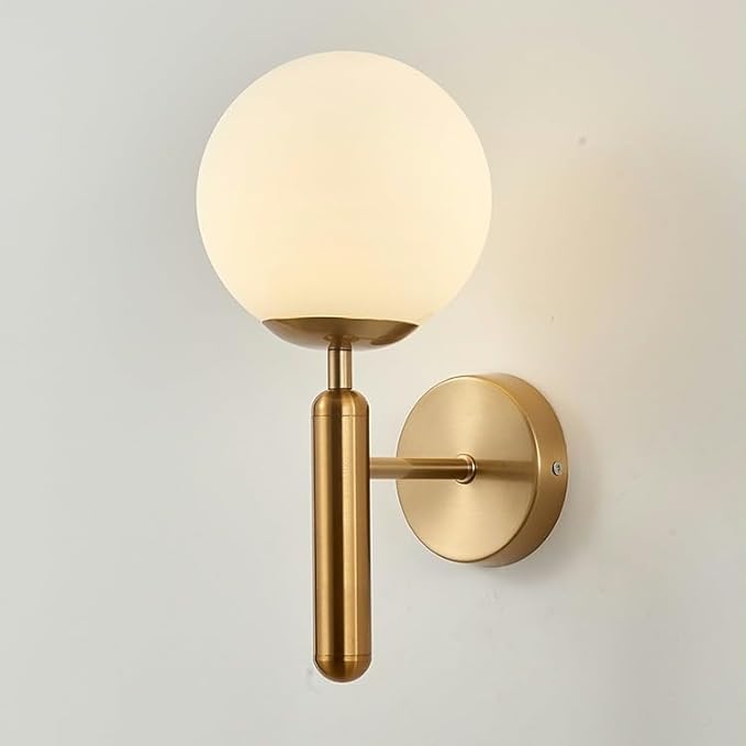 Traditional Round Glass LED Wall Lamp in Gold Finish