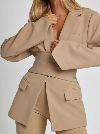 Women's Tailored Belted Blazer