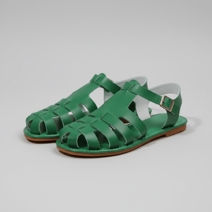 Comfortable Closed Toe Strap Sandals