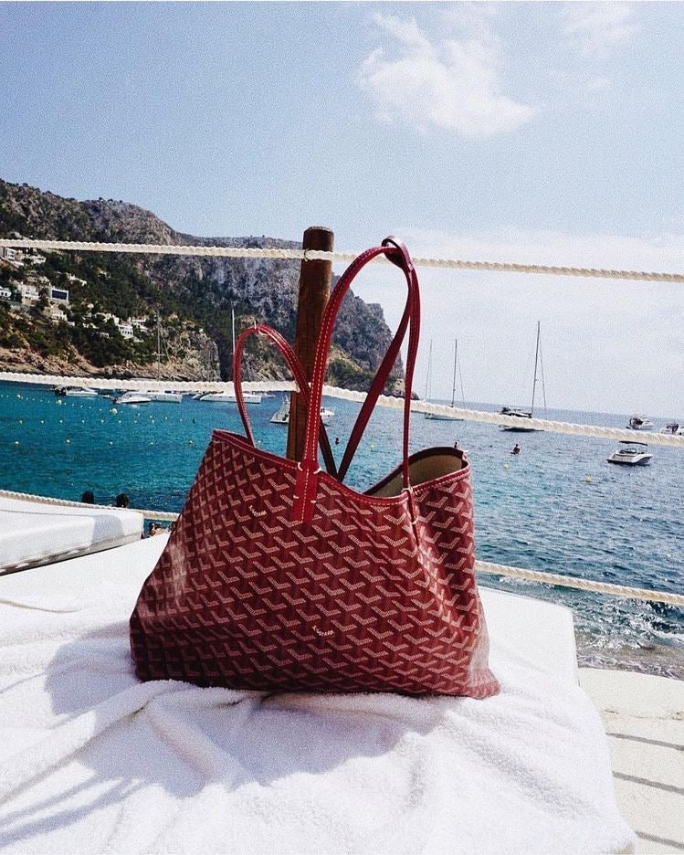 Classic Chic Leather Tote Bag