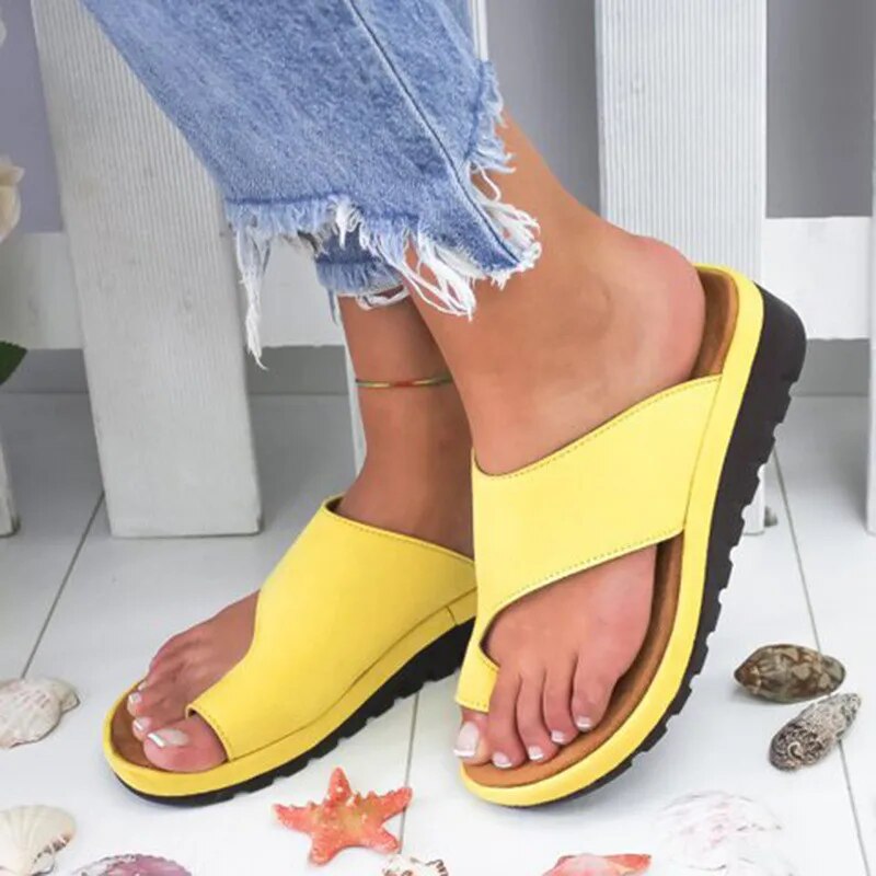 Soft Women's Beach Flip Flops