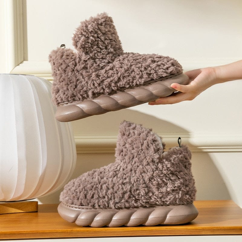 Fashionable Ladies Warm Low Heel Boots