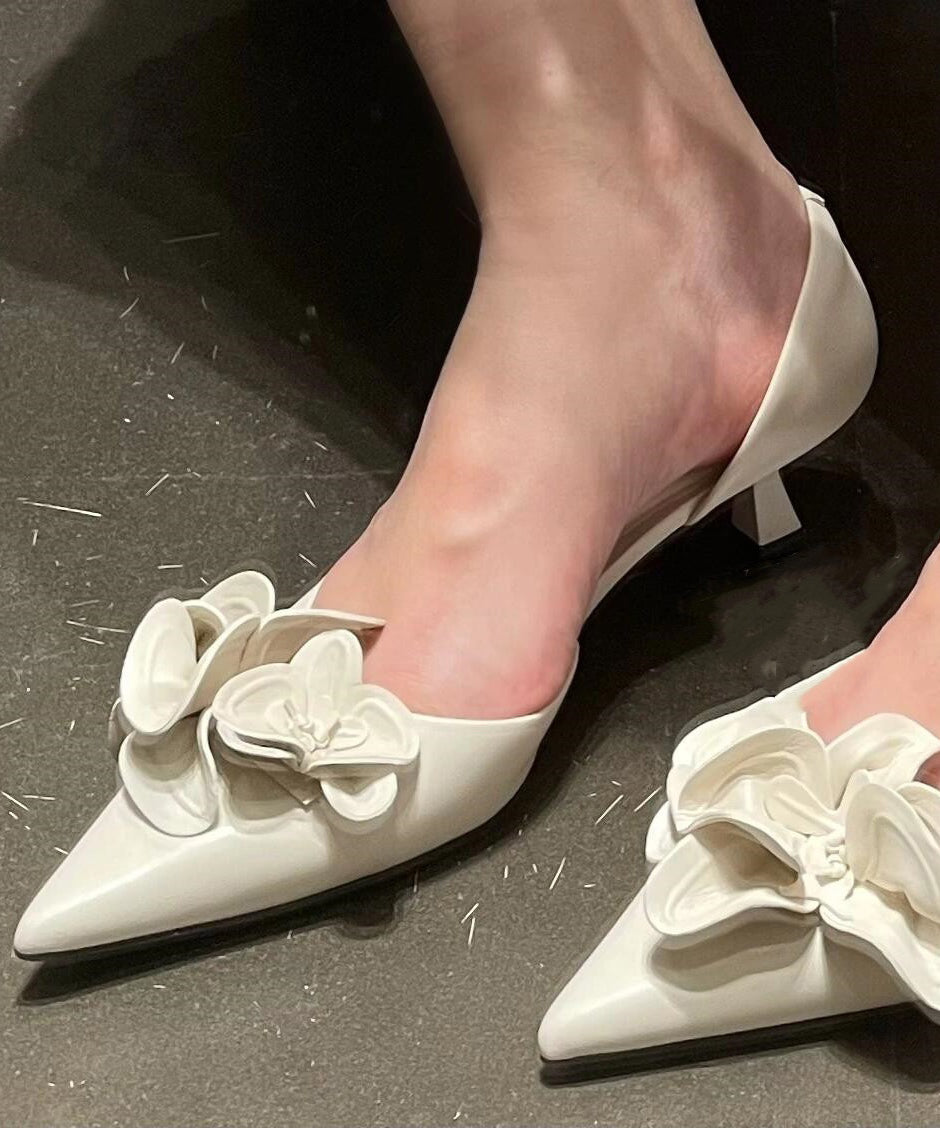 Women's Floral Kitten Heel Pumps 5cm White - OutfitLondon