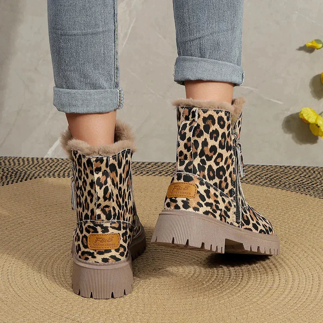 Warm Women's Leopard Ankle Boots with Comfortable Insole