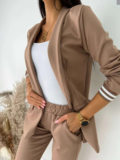 Timeless Elegant 2 Piece Ladies Suit