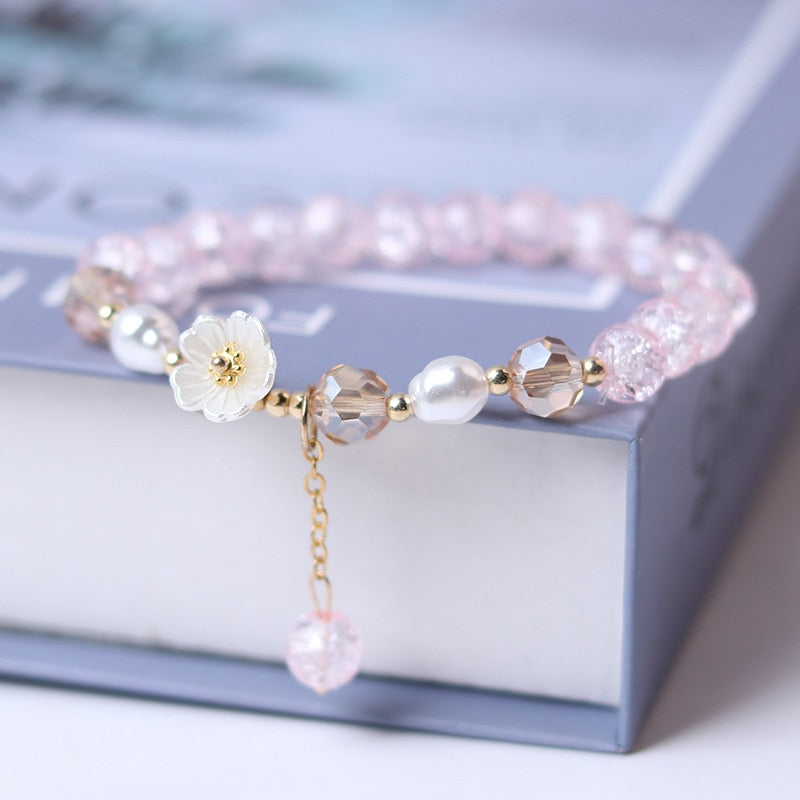 Trendy Beaded Necklace for Ladies - OutfitLondon
