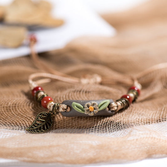 Stylish Women's Bracelet with Chic Design - OutfitLondon