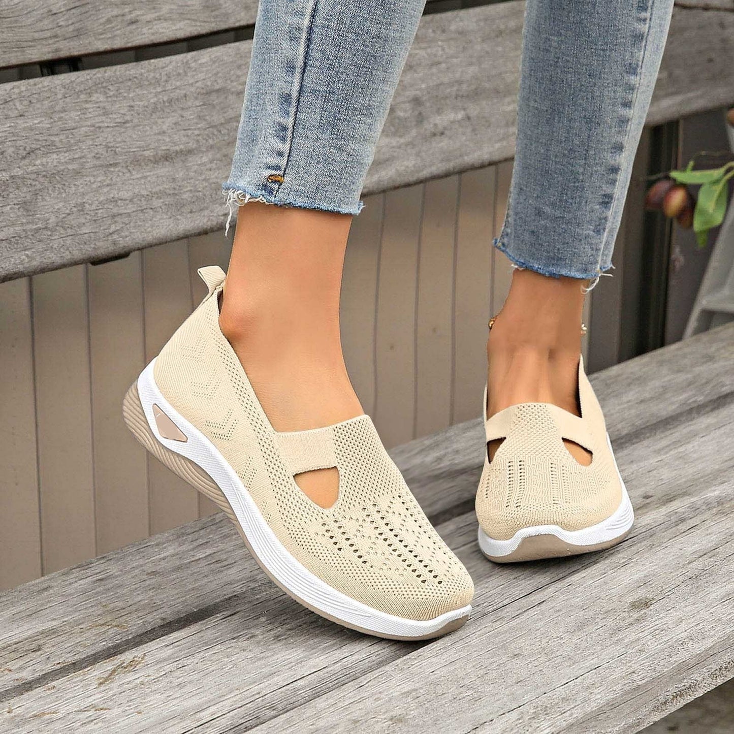 Comfortable Casual Women's Walking Sneakers