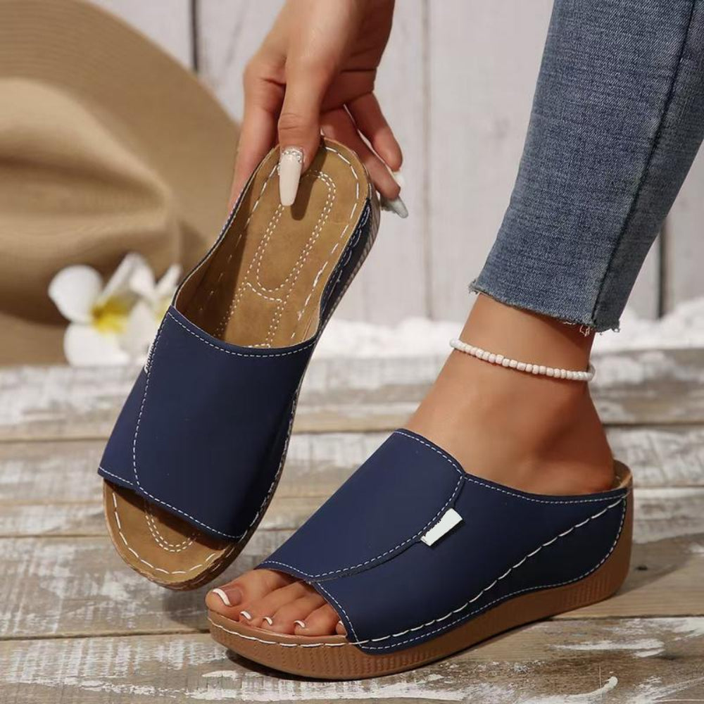 Comfortable Casual Everyday Flip Flops
