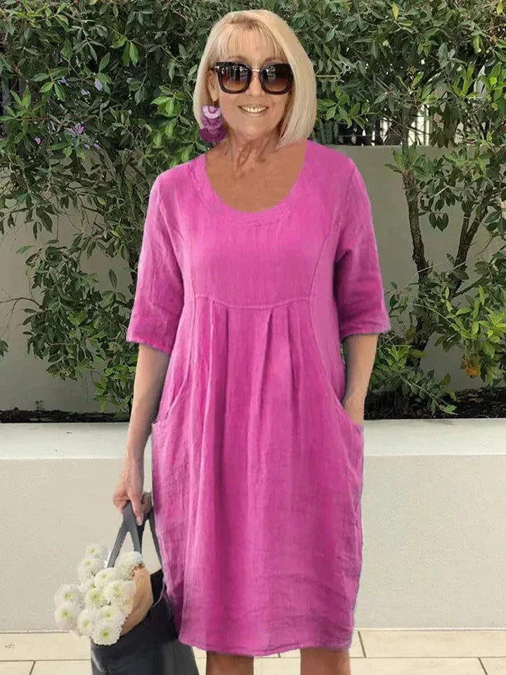 Women's Relaxed Fit Mid Length Short Sleeve Dress