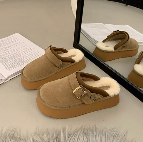 Cozy Grip Women's Clog Footwear - OutfitLondon