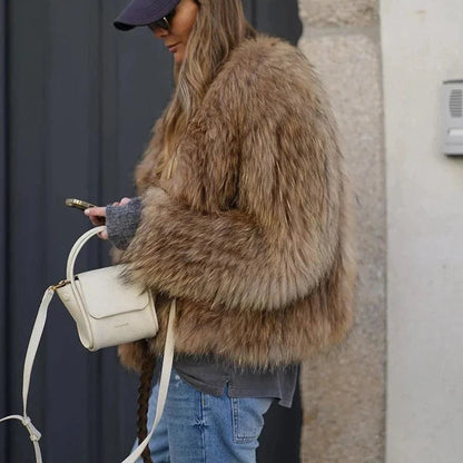 Chic Ladies Faux Fur Winter Coat - OutfitLondon