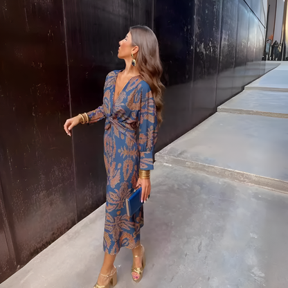 Chic Floor Length Formal Evening Dress for Women - OutfitLondon