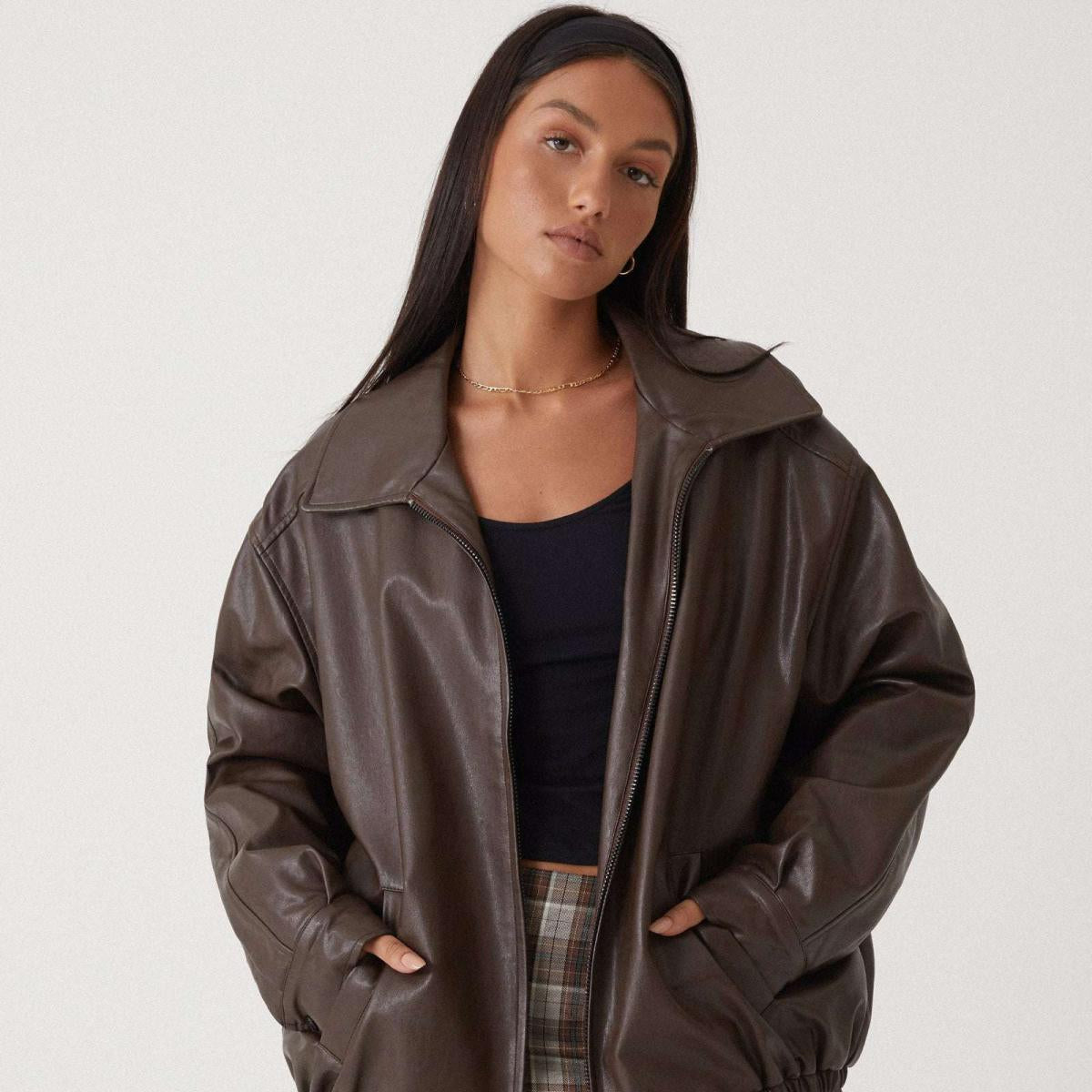 Comfortable Women's Genuine Leather Jacket - OutfitLondon