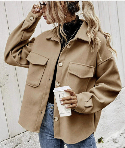 Warm Women's Oversized Wool Coat with Pocket Details - OutfitLondon