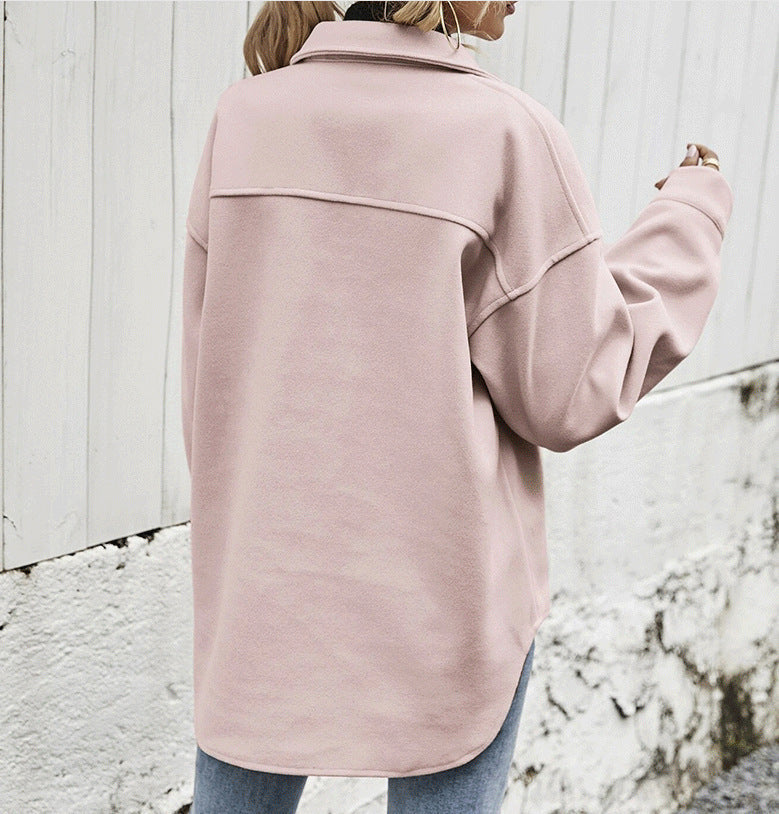Warm Women's Oversized Wool Coat with Pocket Details
