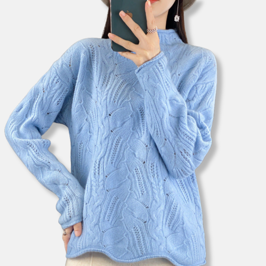 Soft Women's Cable Knit Pullover Sweater