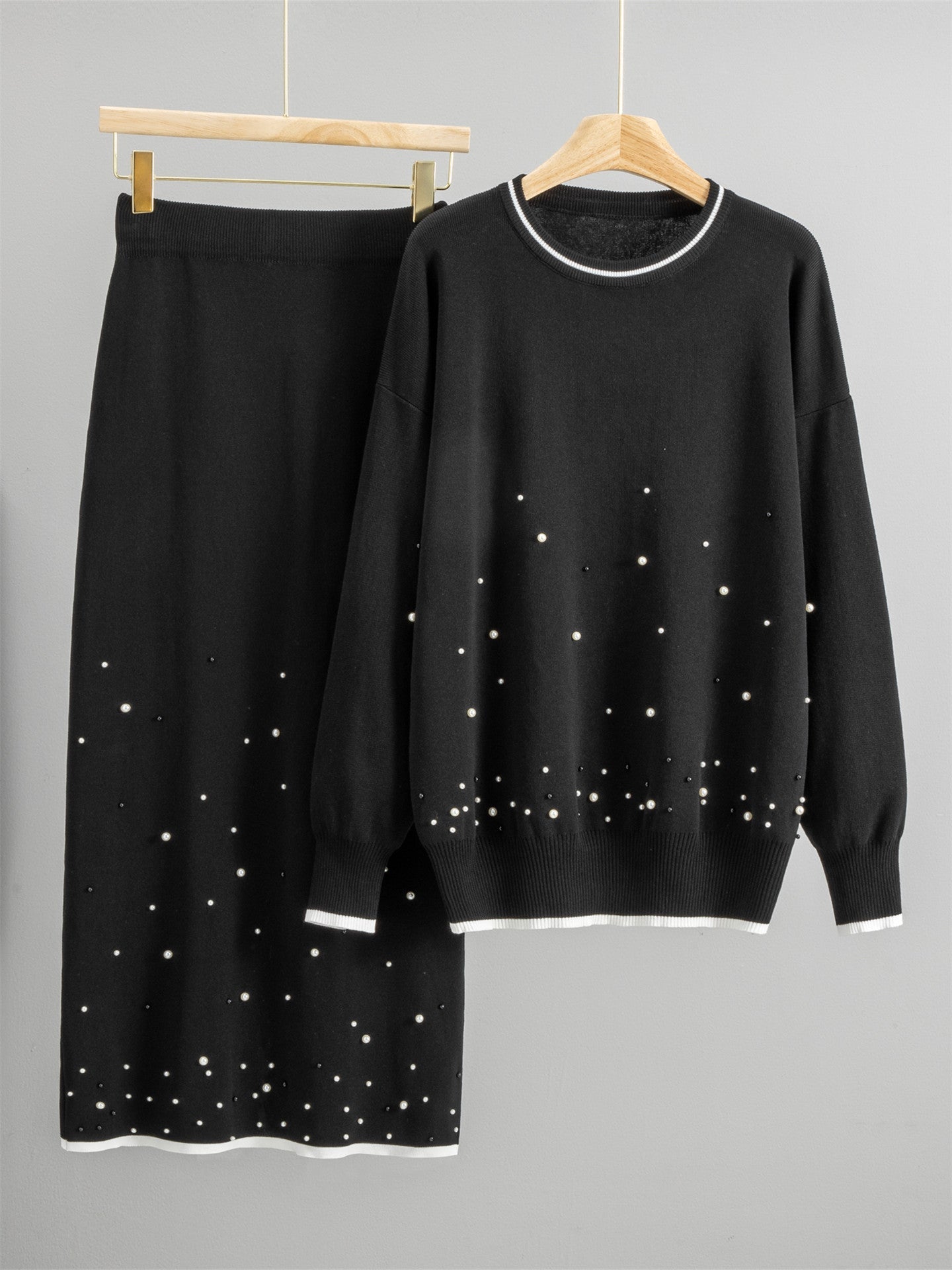 Casual Knit 2 Piece Outfit with Beads and Flowy Skirt