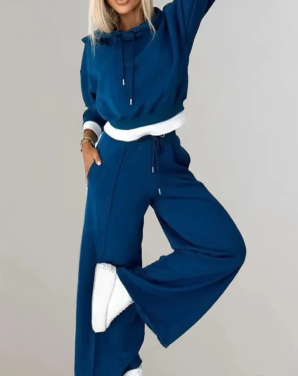 Soft Women's Casual Hoodie Jogger Set