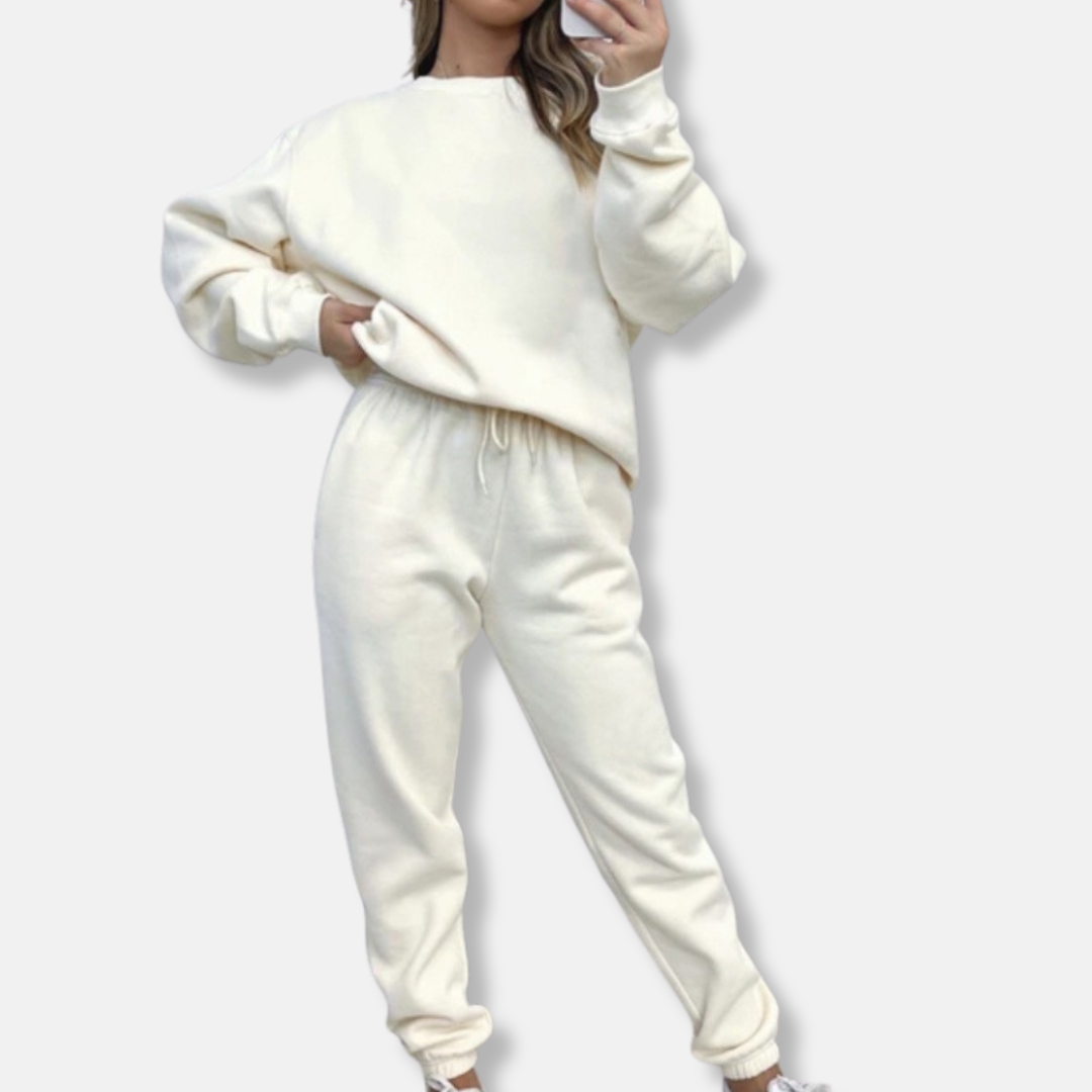 Cozy Women's Lounge Set - Soft Top and Bottoms