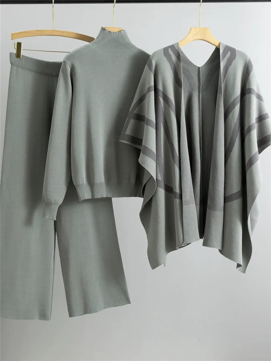 Cozy Knit Wrap Cape with Geometric Design