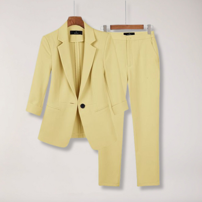 Classic Women's 2-Piece Business Suit Set