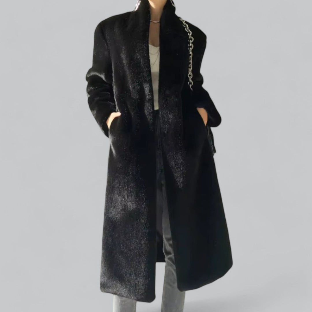 Luxurious Faux Fur Women's Winter Coat - OutfitLondon