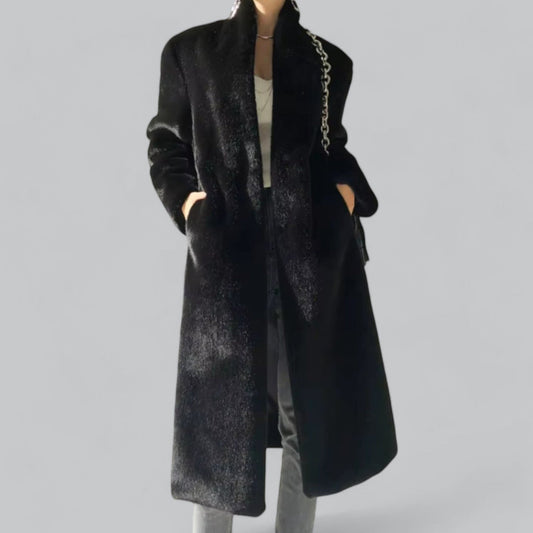 Luxurious Faux Fur Women's Winter Coat - OutfitLondon