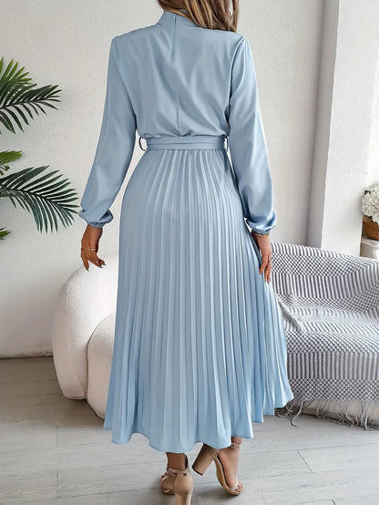 Classic Fit Womens Long Sleeve Belted Dress