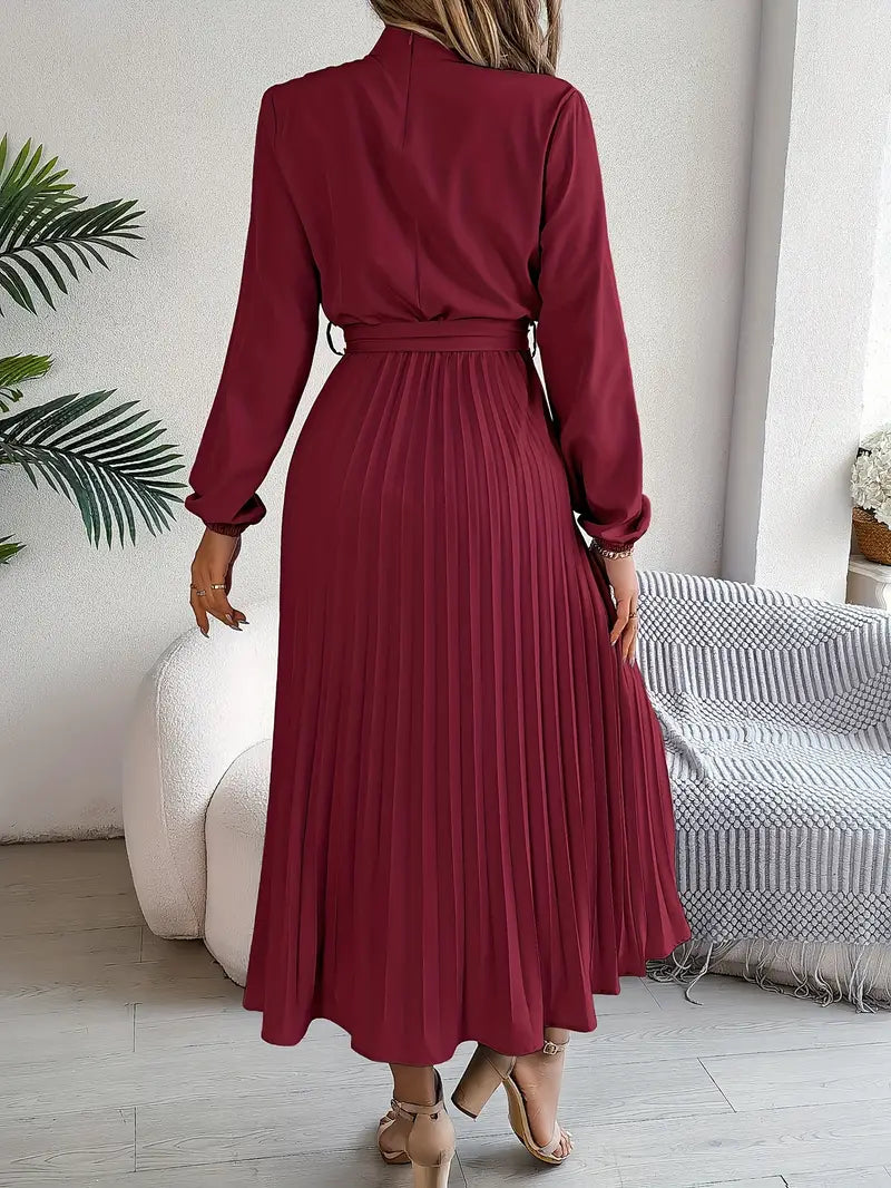 Classic Fit Womens Long Sleeve Belted Dress