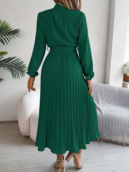 Classic Fit Womens Long Sleeve Belted Dress