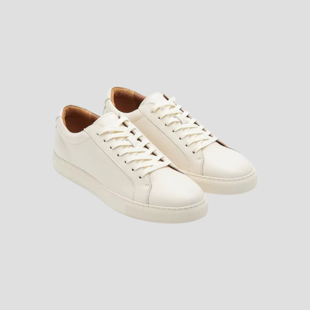 Men's Classic Comfortable Lace Sneakers