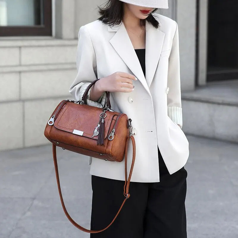 Fashionable Fringe Crossbody Handbag