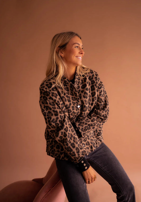Women's Leopard Print Bomber Jacket Relaxed Fit - OutfitLondon