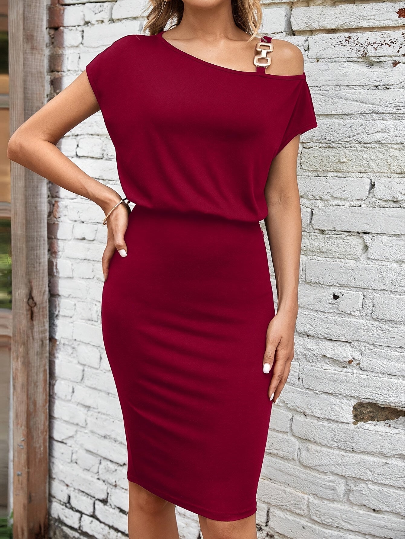 Chic Cold Shoulder Short Sleeve Womens Evening Dress - OutfitLondon
