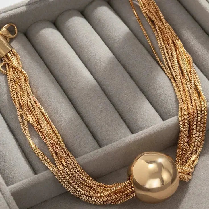 Timeless Luxury Pendant Necklace